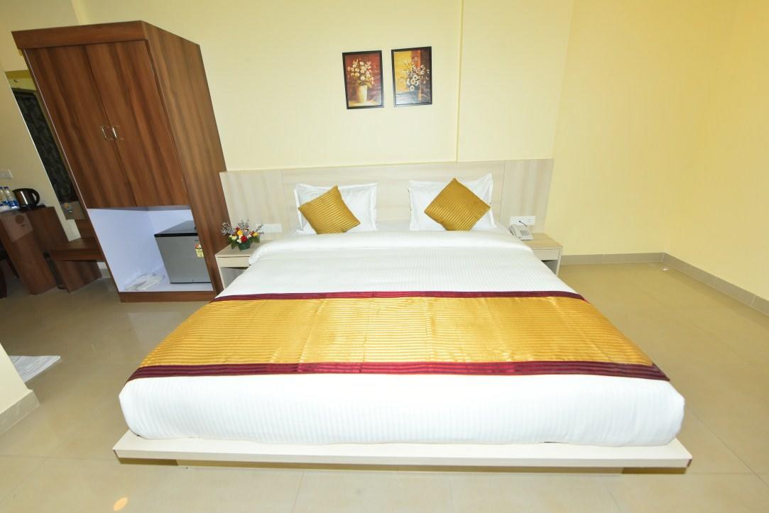 Boshan Hotels Mapusa Exteriér fotografie