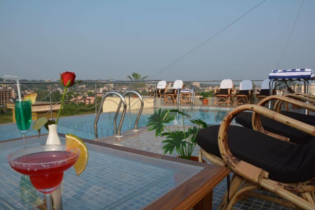 Boshan Hotels Mapusa Exteriér fotografie